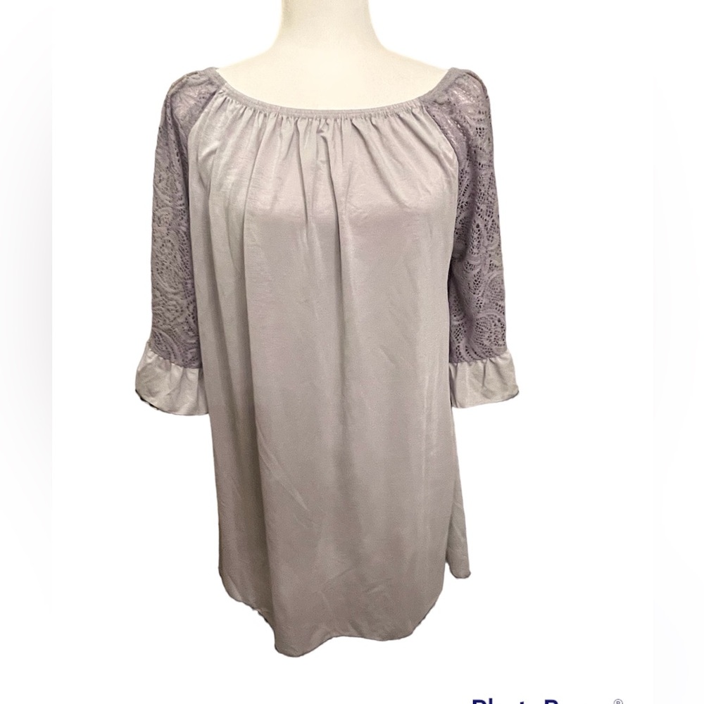 WIN WIN brand tunic. NWT. Size L-XL.